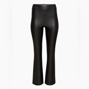 Ten by Babaton Short Upstage Pant